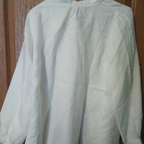 Duberess Line White Button Down - Picture 5 of 5